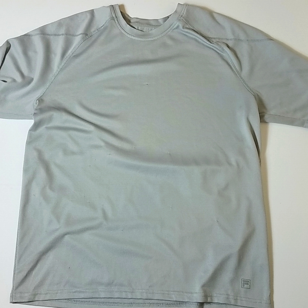 Fila gray silver short sleeve t shirt size xxl
